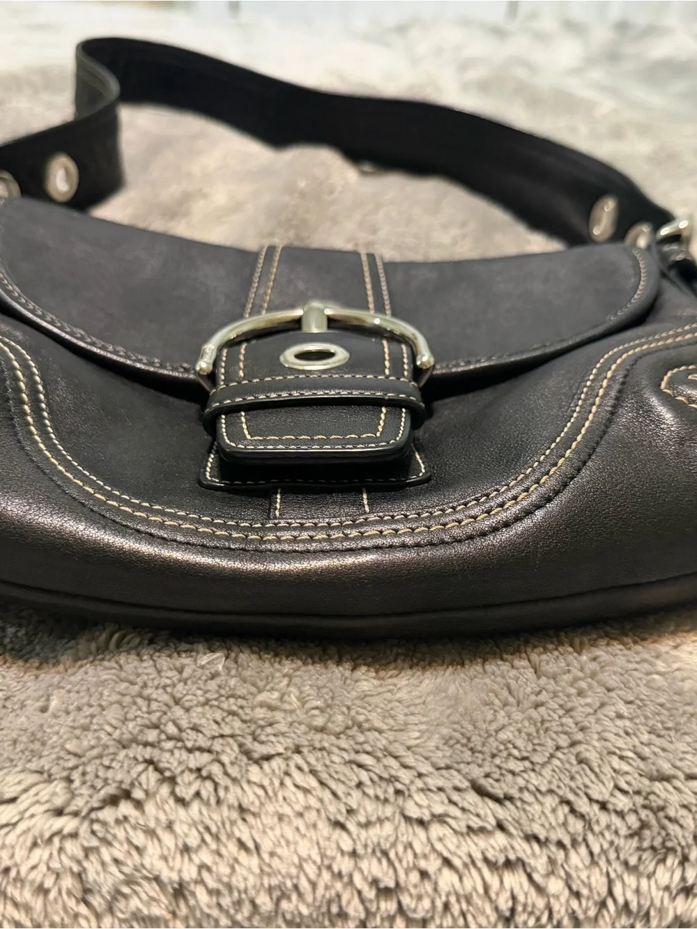 Coach vintage leather mini soho soho